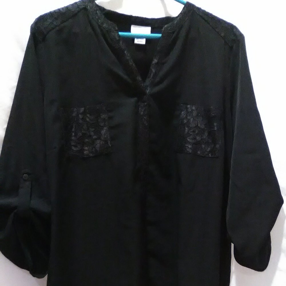 Jaclyn Smith Women's Long Sleeve Blouse Color Black V-Neck Size XL
